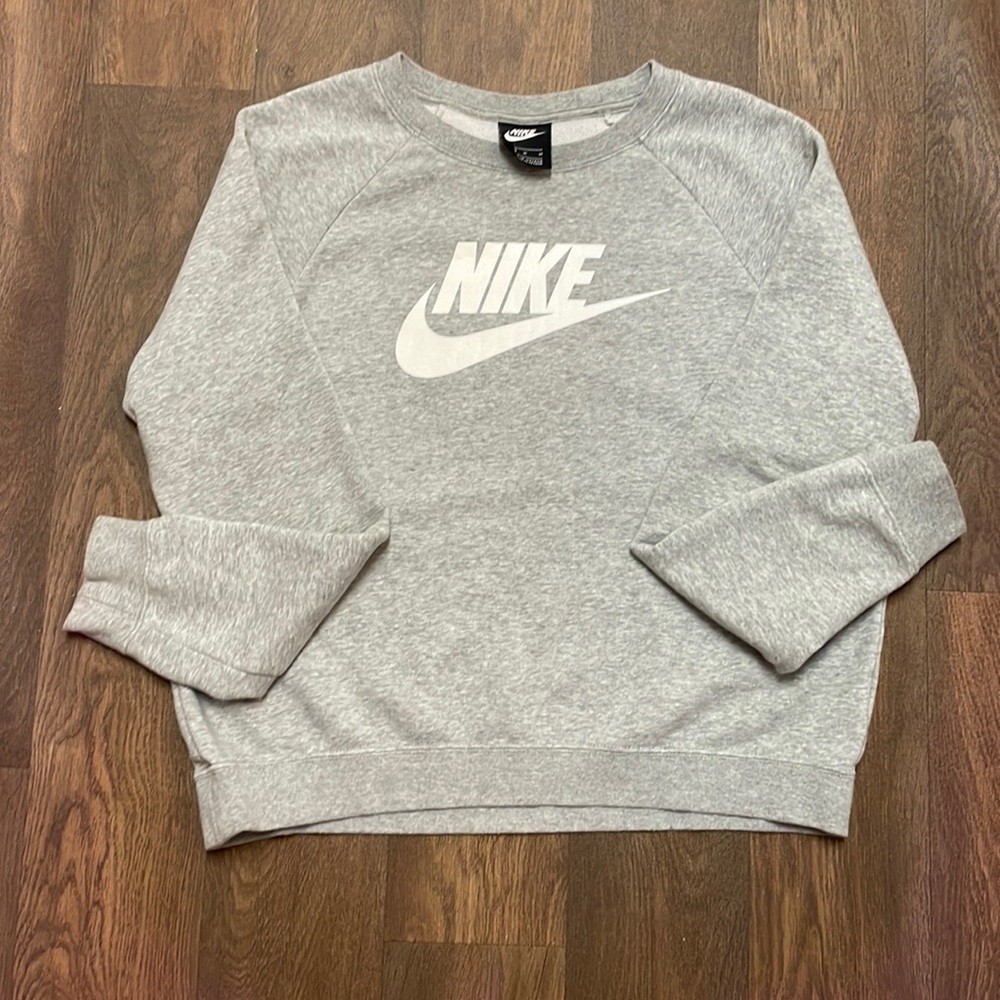 Grey Nike Sweatshirt